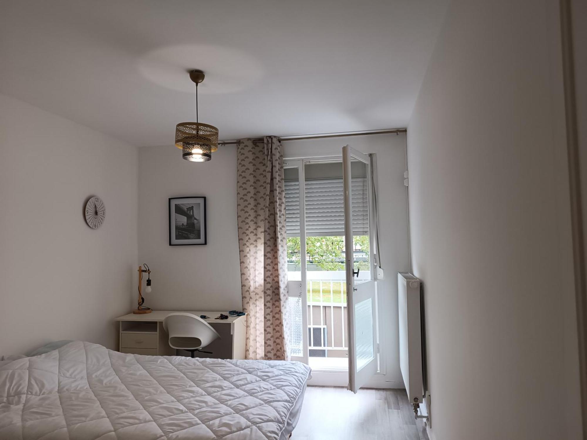 Chambre Dans Un Appartement En Colocation رينز المظهر الخارجي الصورة