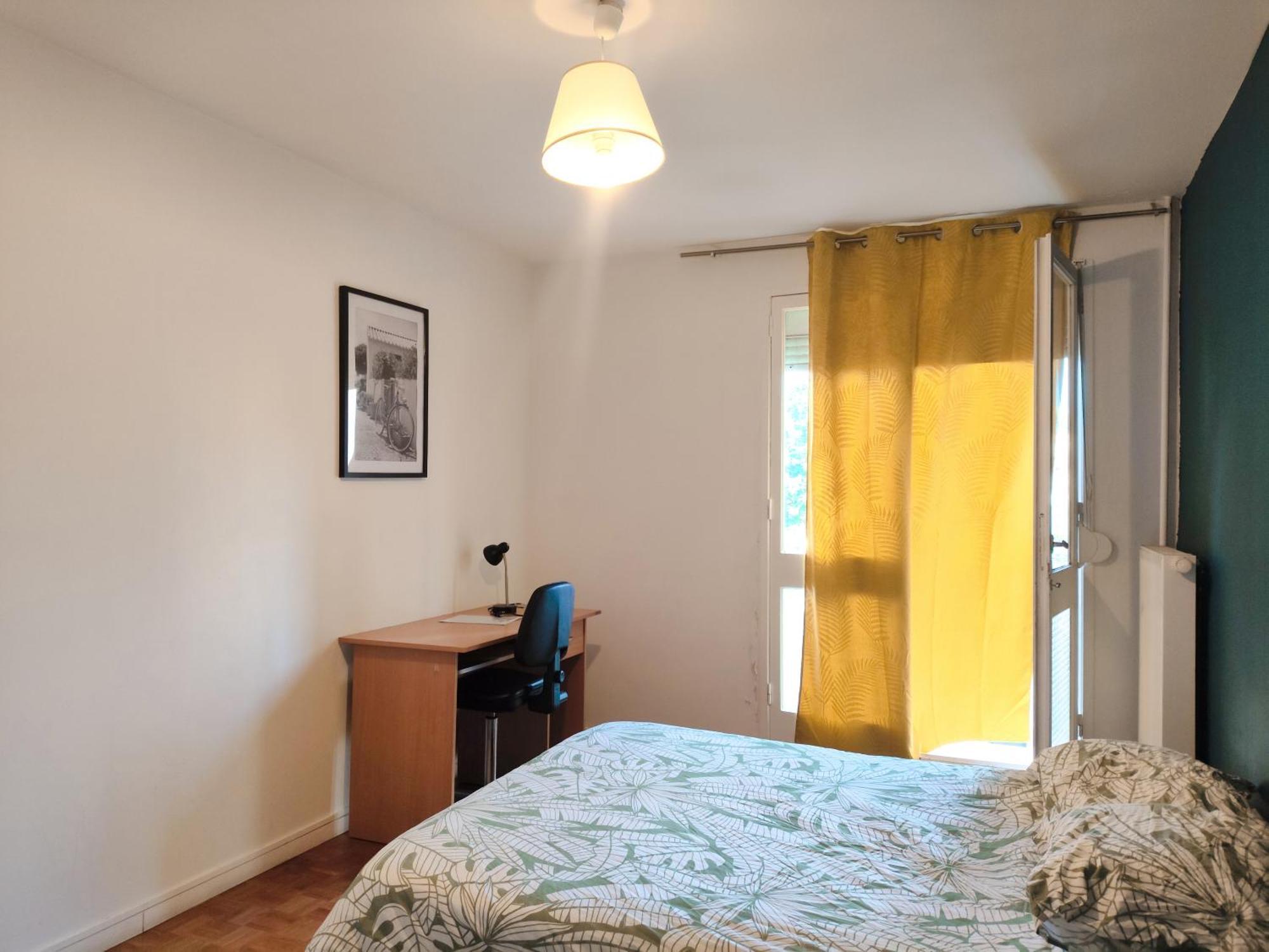 Chambre Dans Un Appartement En Colocation رينز المظهر الخارجي الصورة